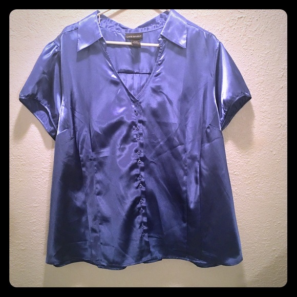 Lane Bryant Tops - Short sleeved blue Lane Bryant top.